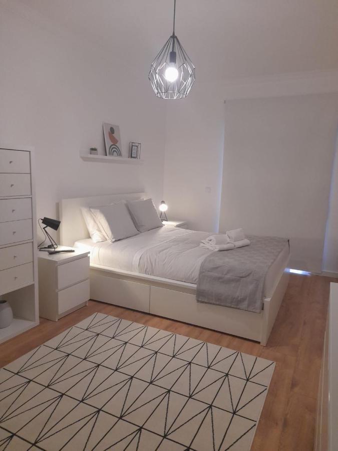 Amalia Rodrigues -Apartamento Com 3 Quartos Em Pleno Coracao De Ilhavo Exterior photo