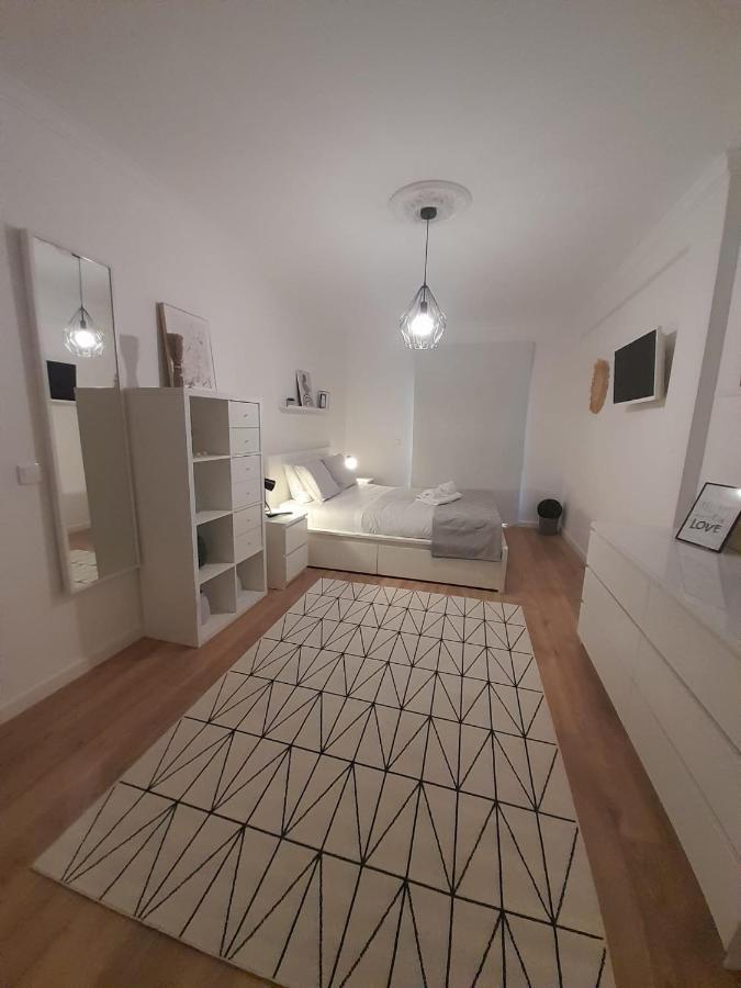 Amalia Rodrigues -Apartamento Com 3 Quartos Em Pleno Coracao De Ilhavo Exterior photo