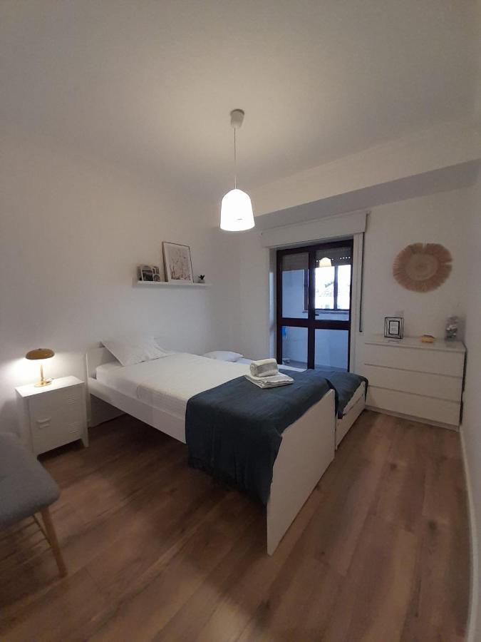 Amalia Rodrigues -Apartamento Com 3 Quartos Em Pleno Coracao De Ilhavo Exterior photo